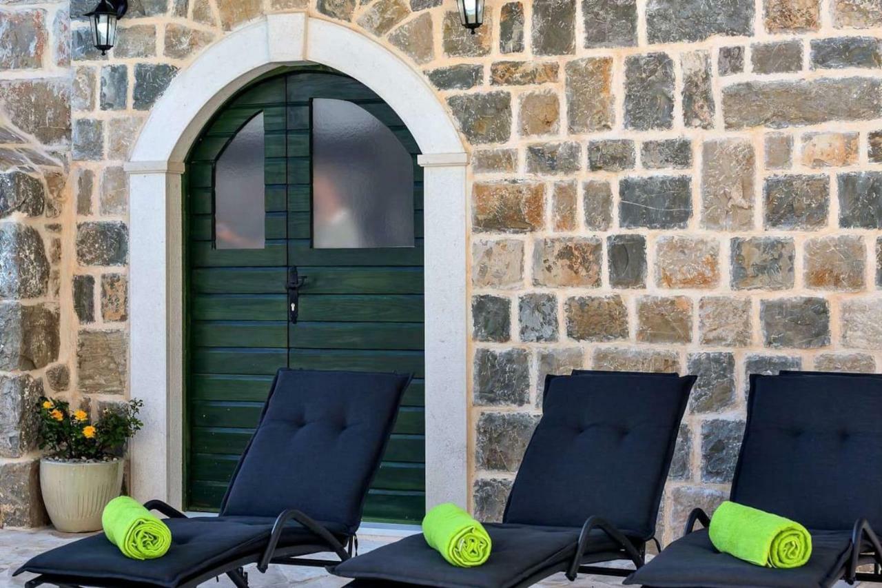 Luxury Villa Topolina Baška Voda Eksteriør billede